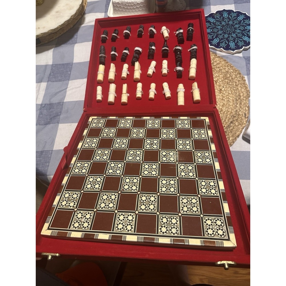 VINTAGE Egyptian Inlaid Mother Of Pearl Wooden Chess board Carved Pieces